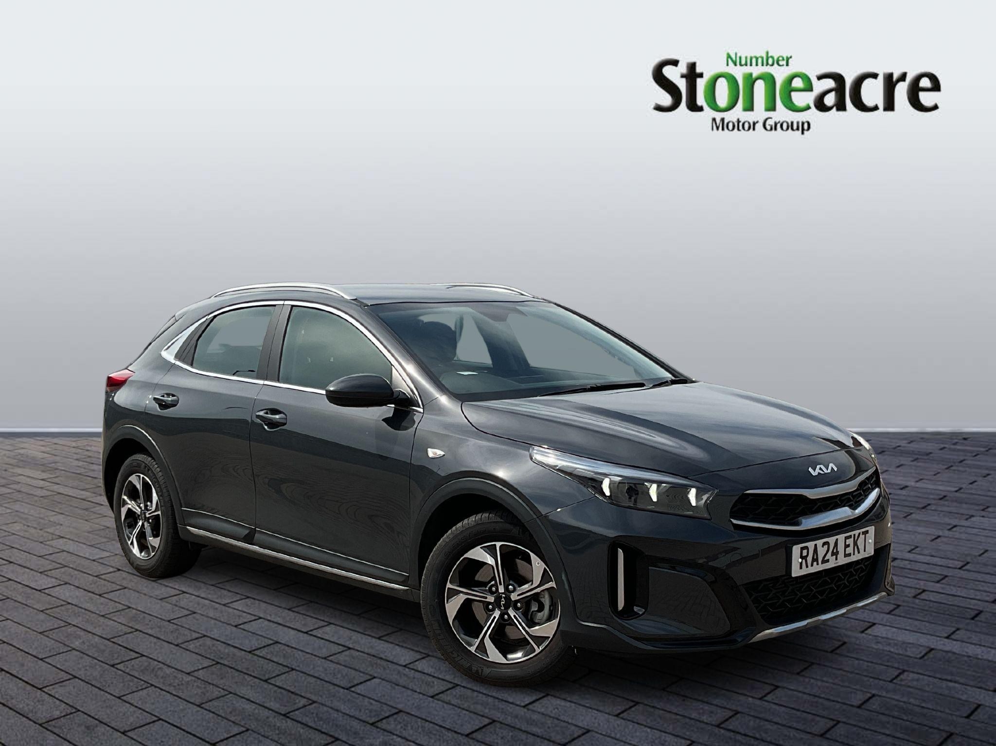 Main listing image - Kia XCeed