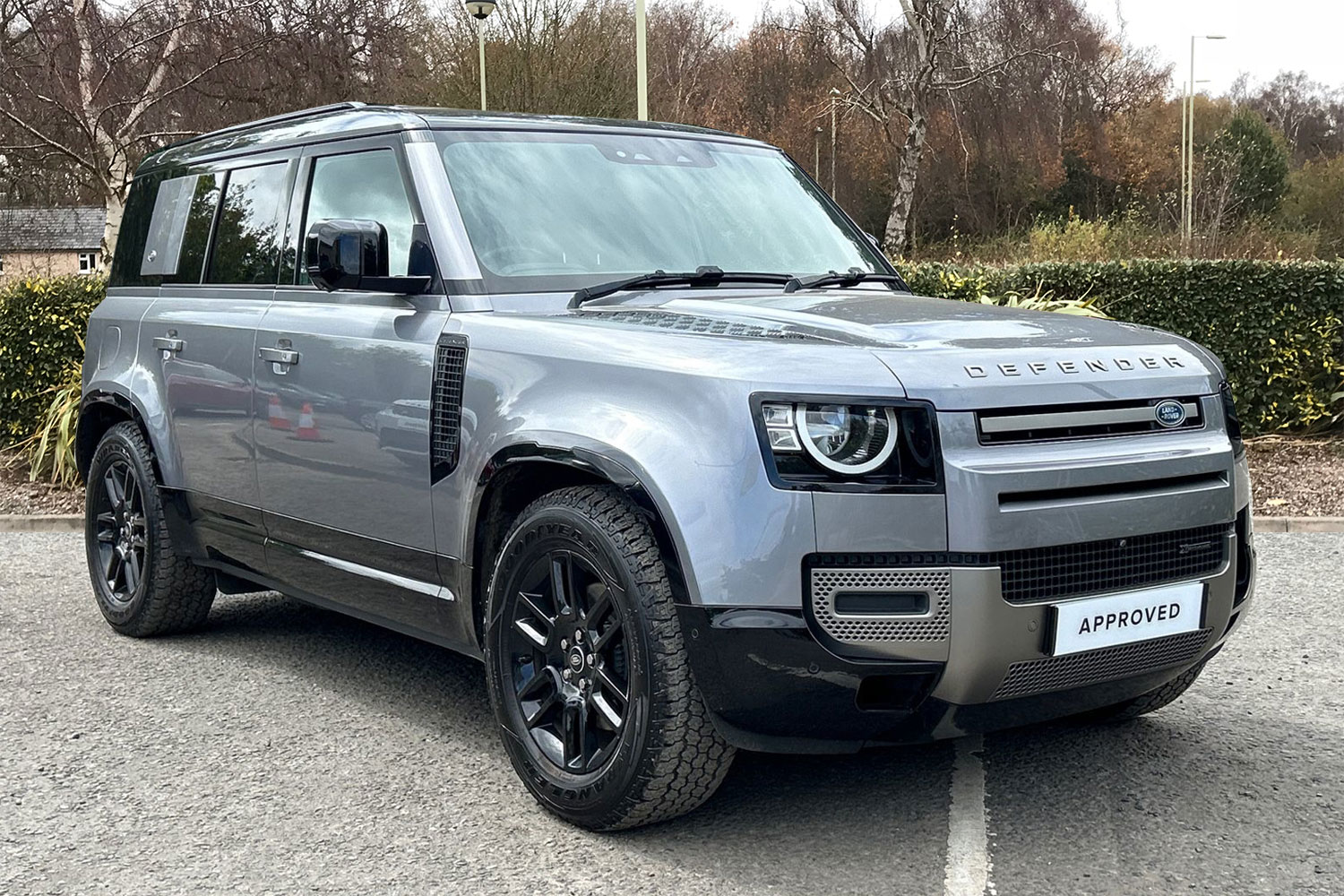 Main listing image - Land Rover Defender