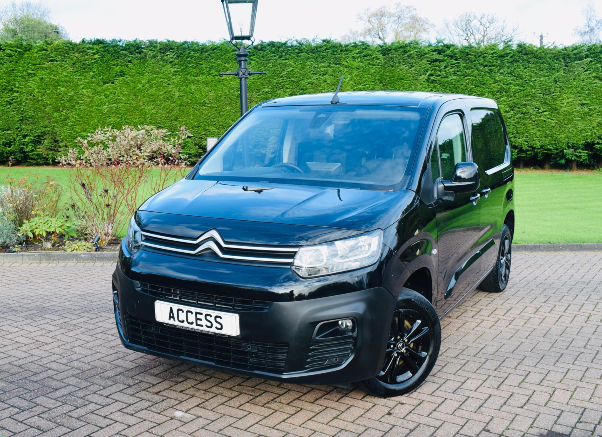 Main listing image - Citroen Berlingo Van