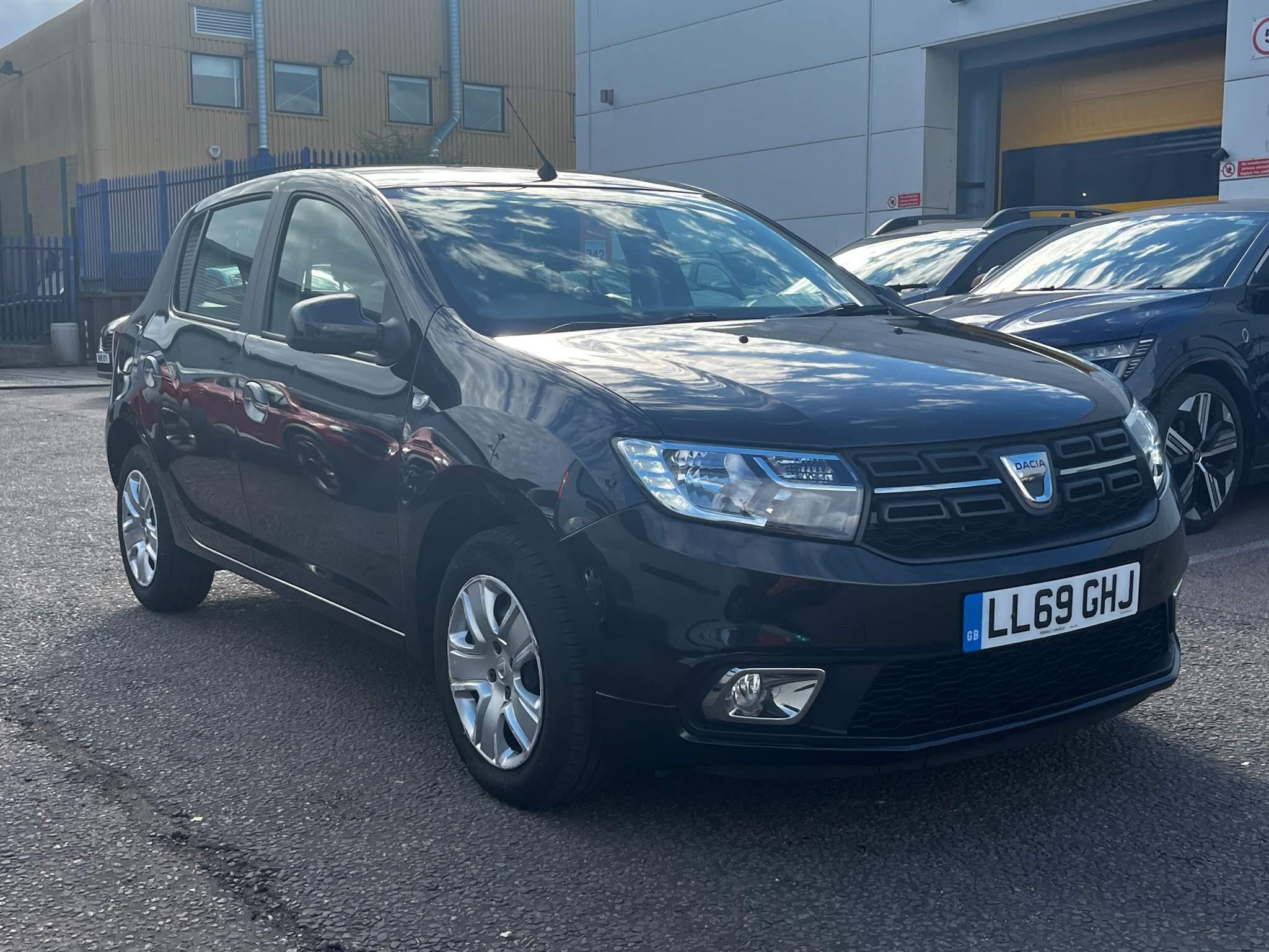 Main listing image - Dacia Sandero