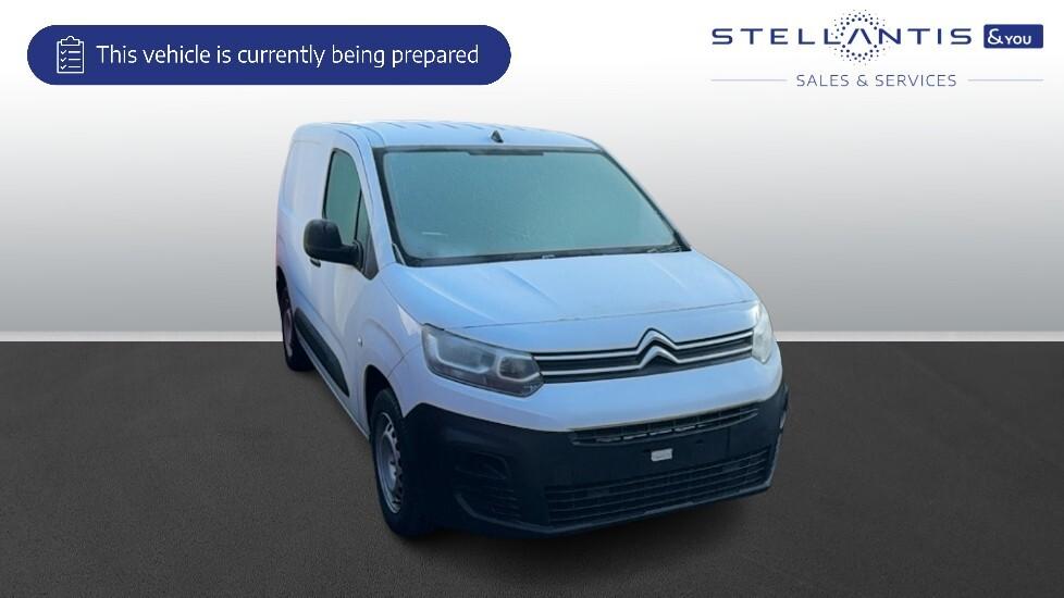 Main listing image - Citroen Berlingo Van