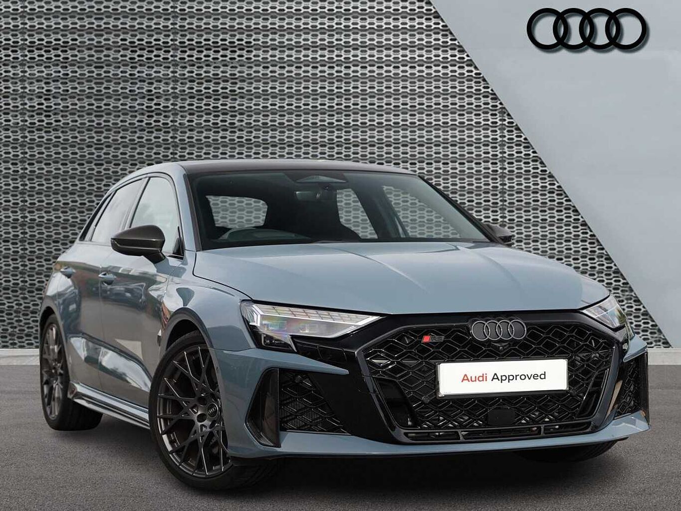 Main listing image - Audi RS3