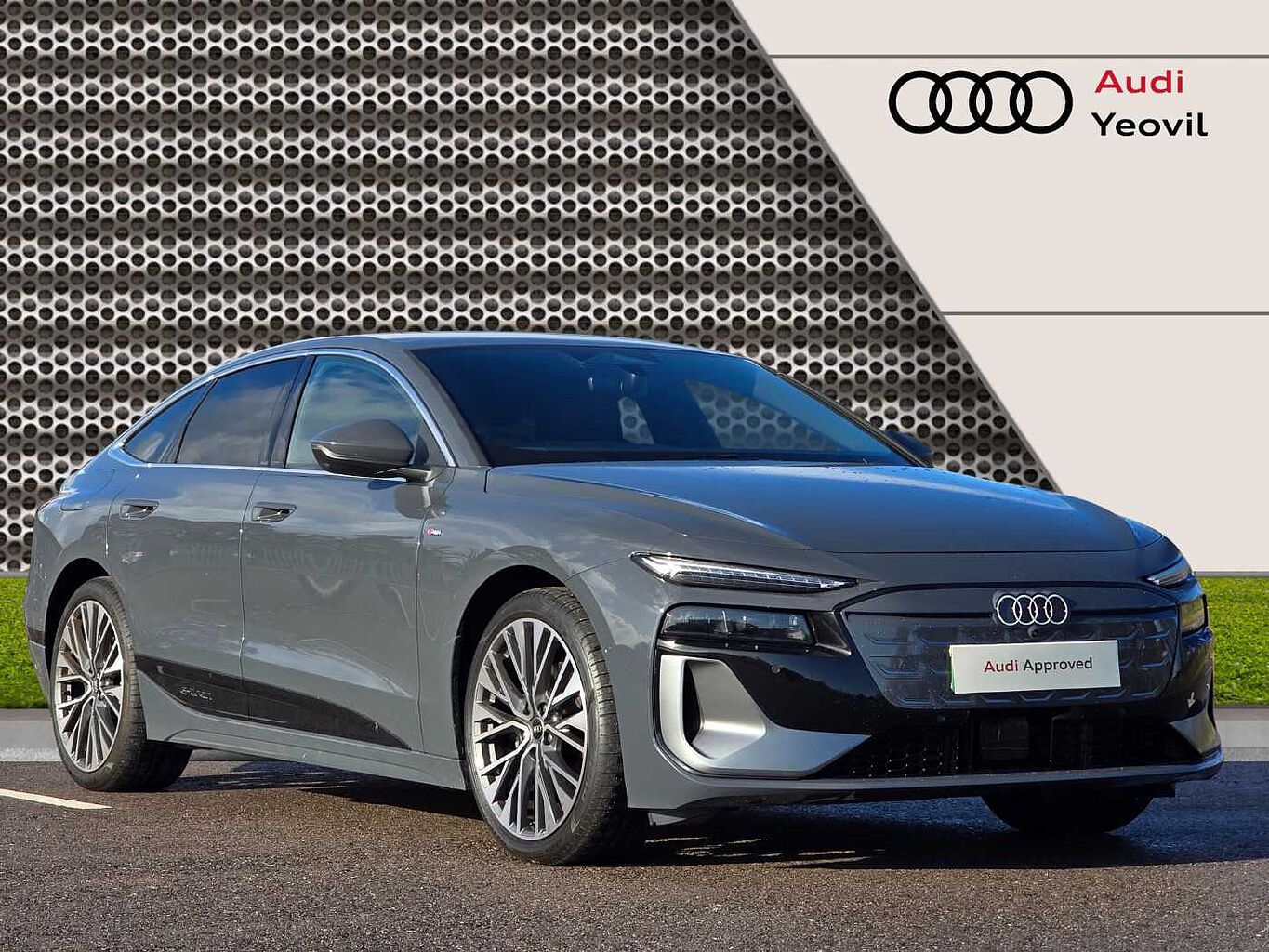 Main listing image - Audi A6