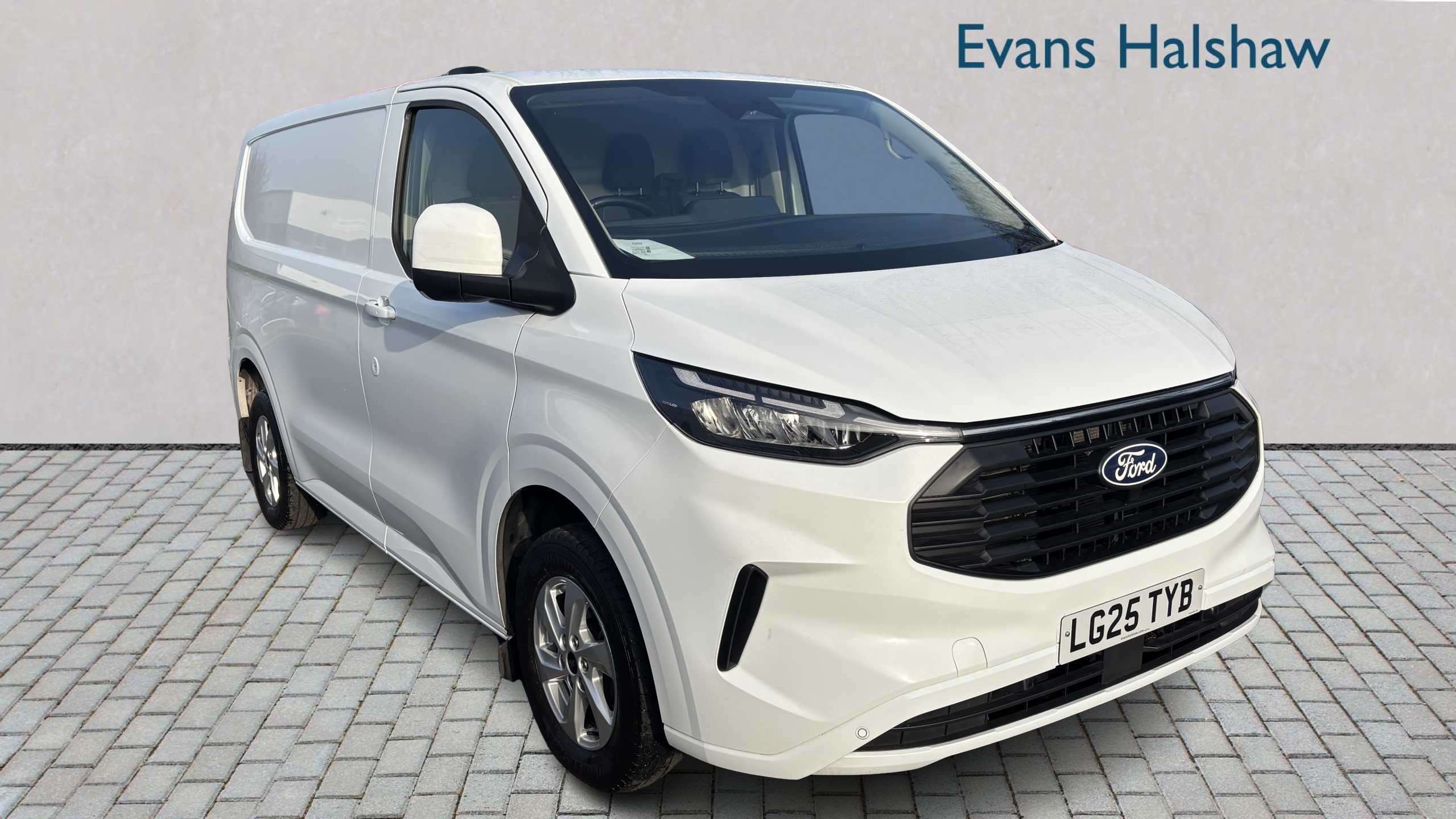 Main listing image - Ford Transit Custom