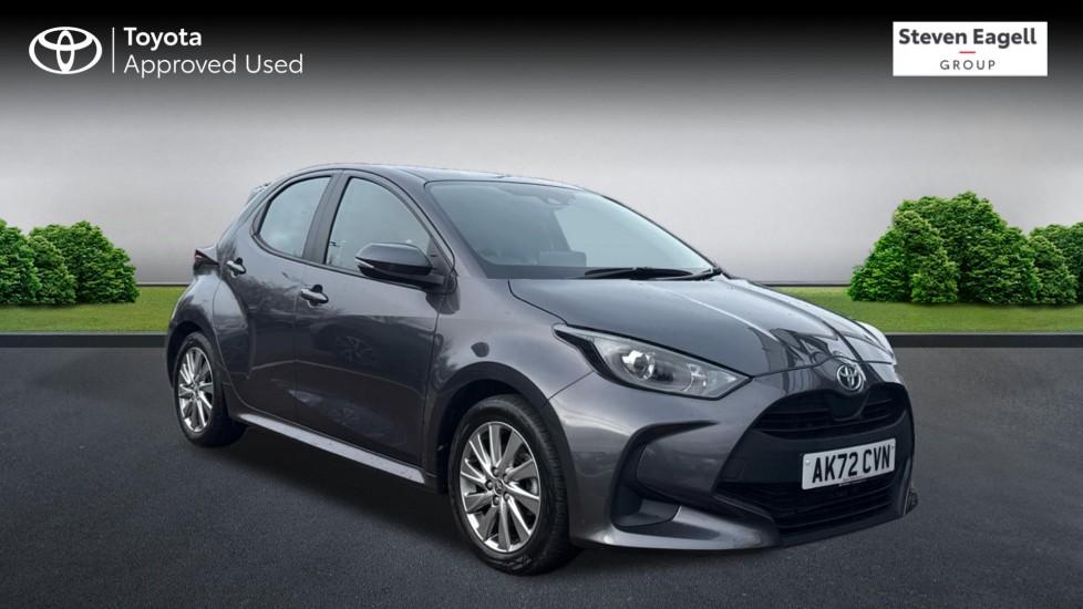 Main listing image - Toyota Yaris