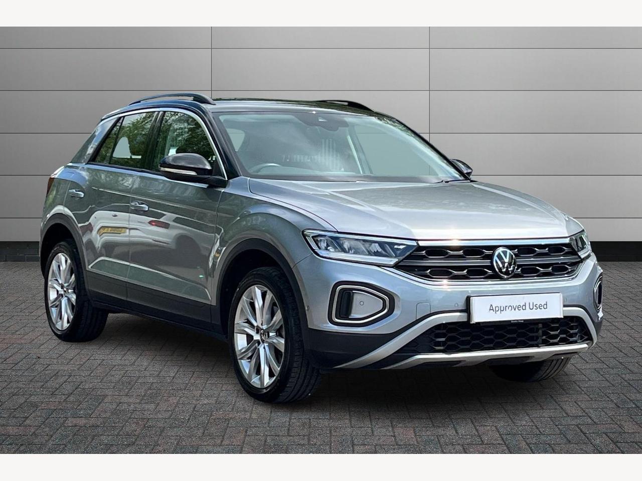 Main listing image - Volkswagen T-Roc