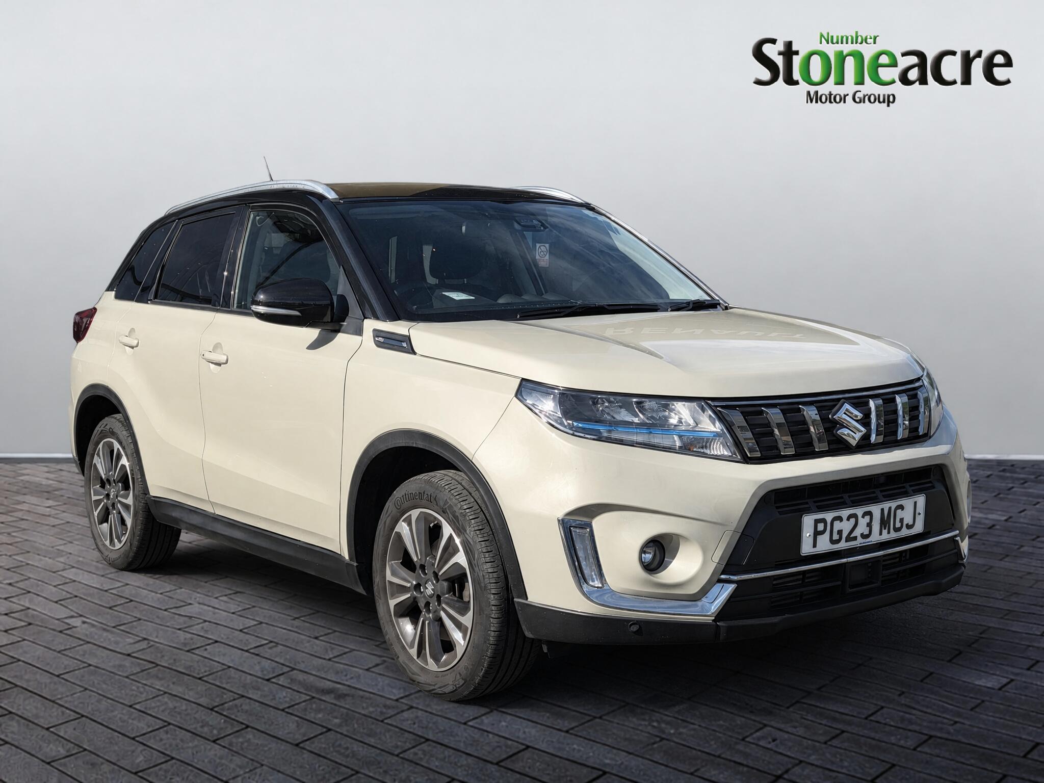 Main listing image - Suzuki Vitara