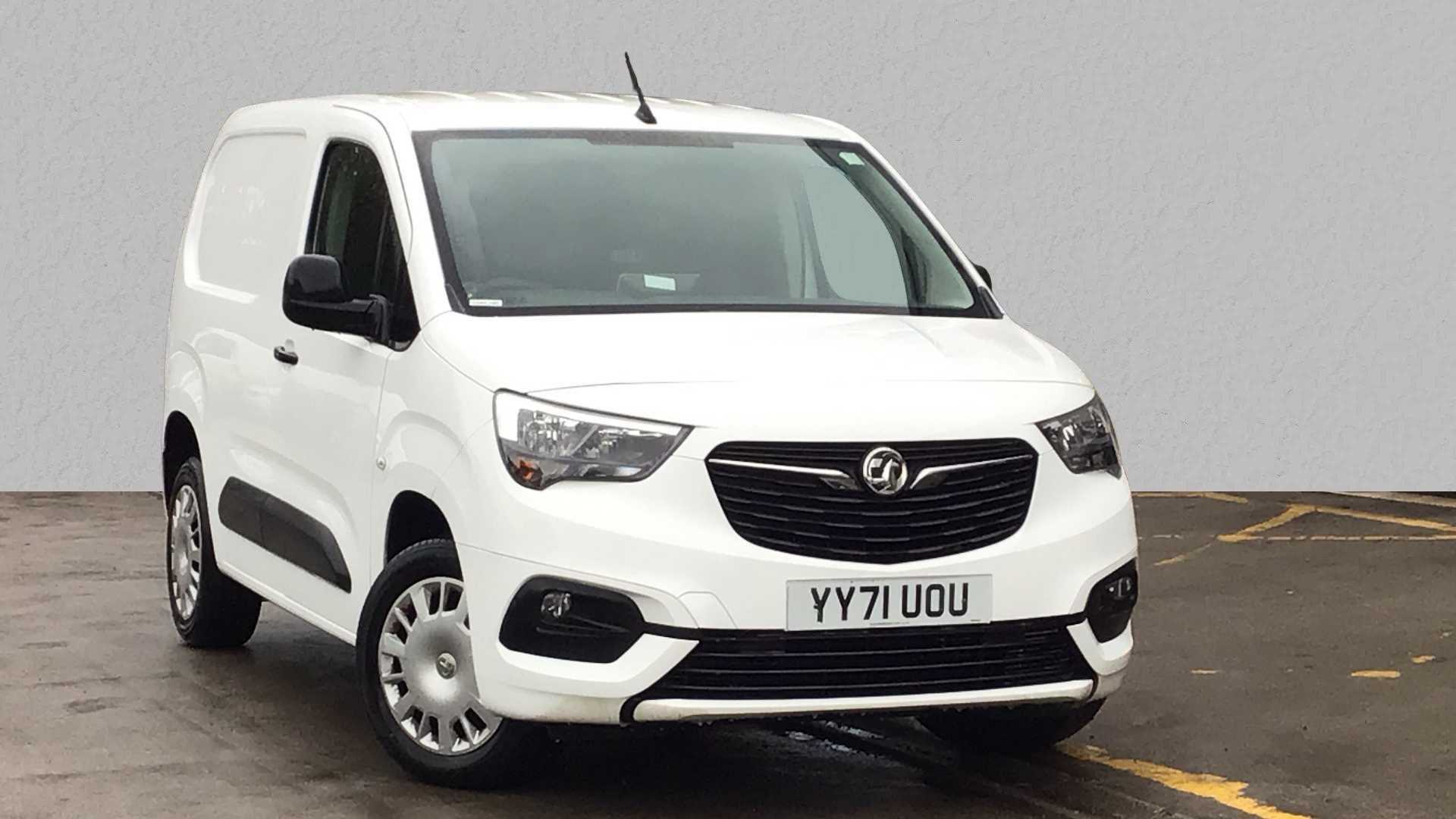 Main listing image - Vauxhall Combo Cargo