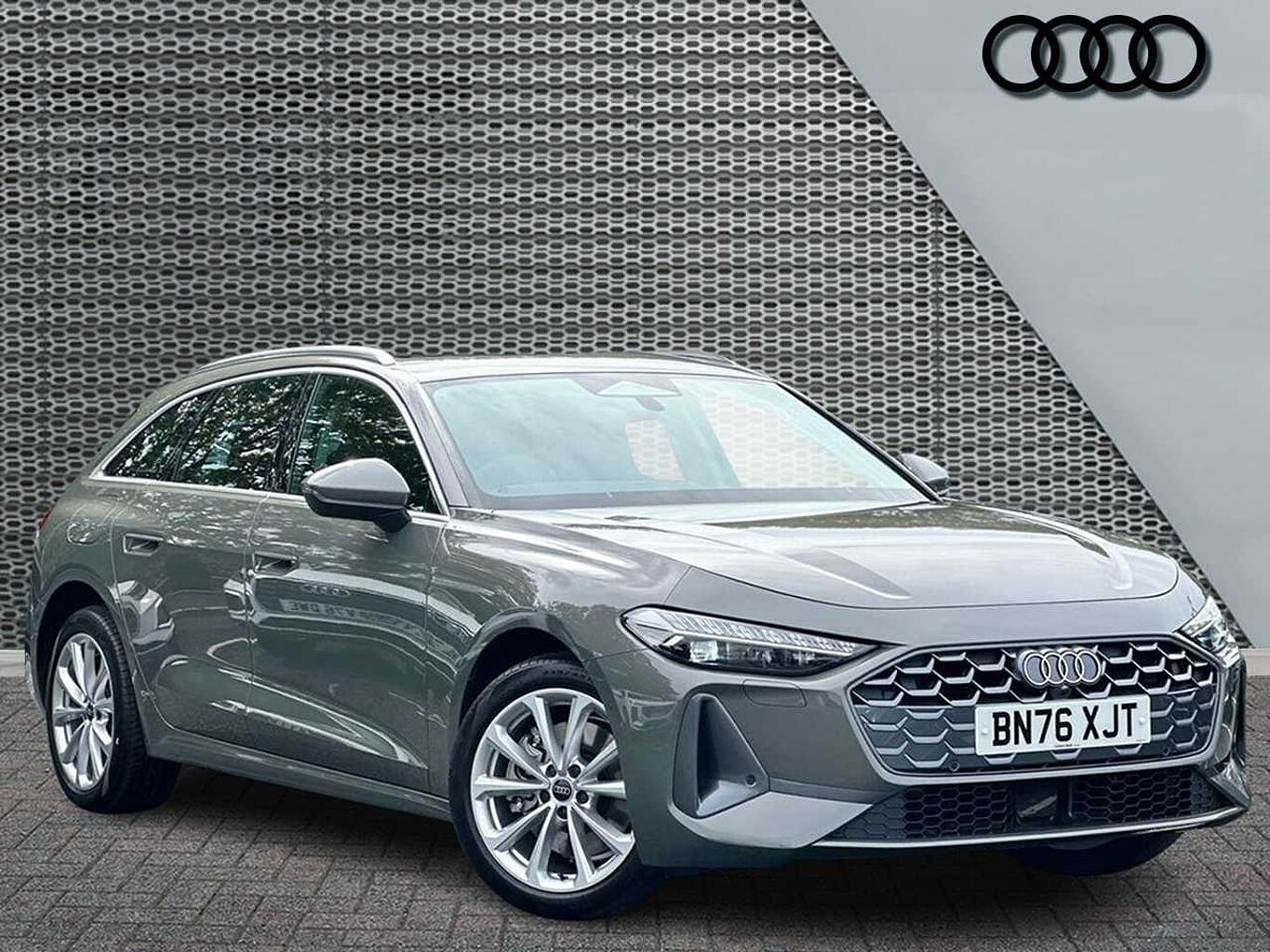 Main listing image - Audi A5