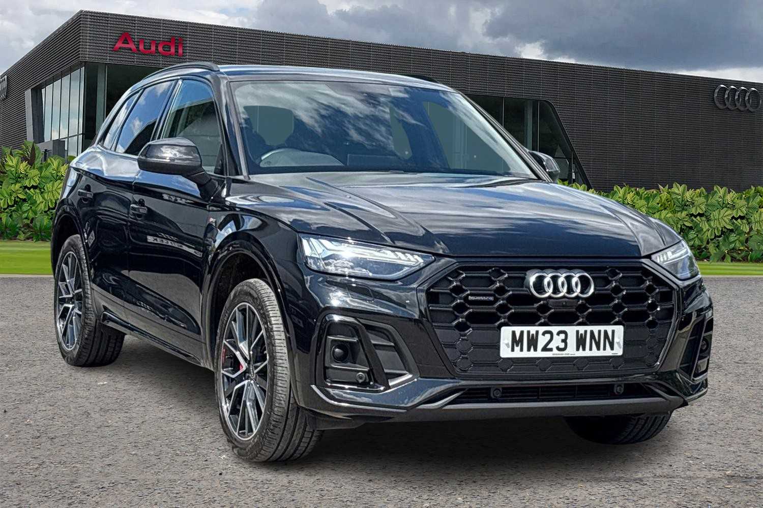 Main listing image - Audi Q5