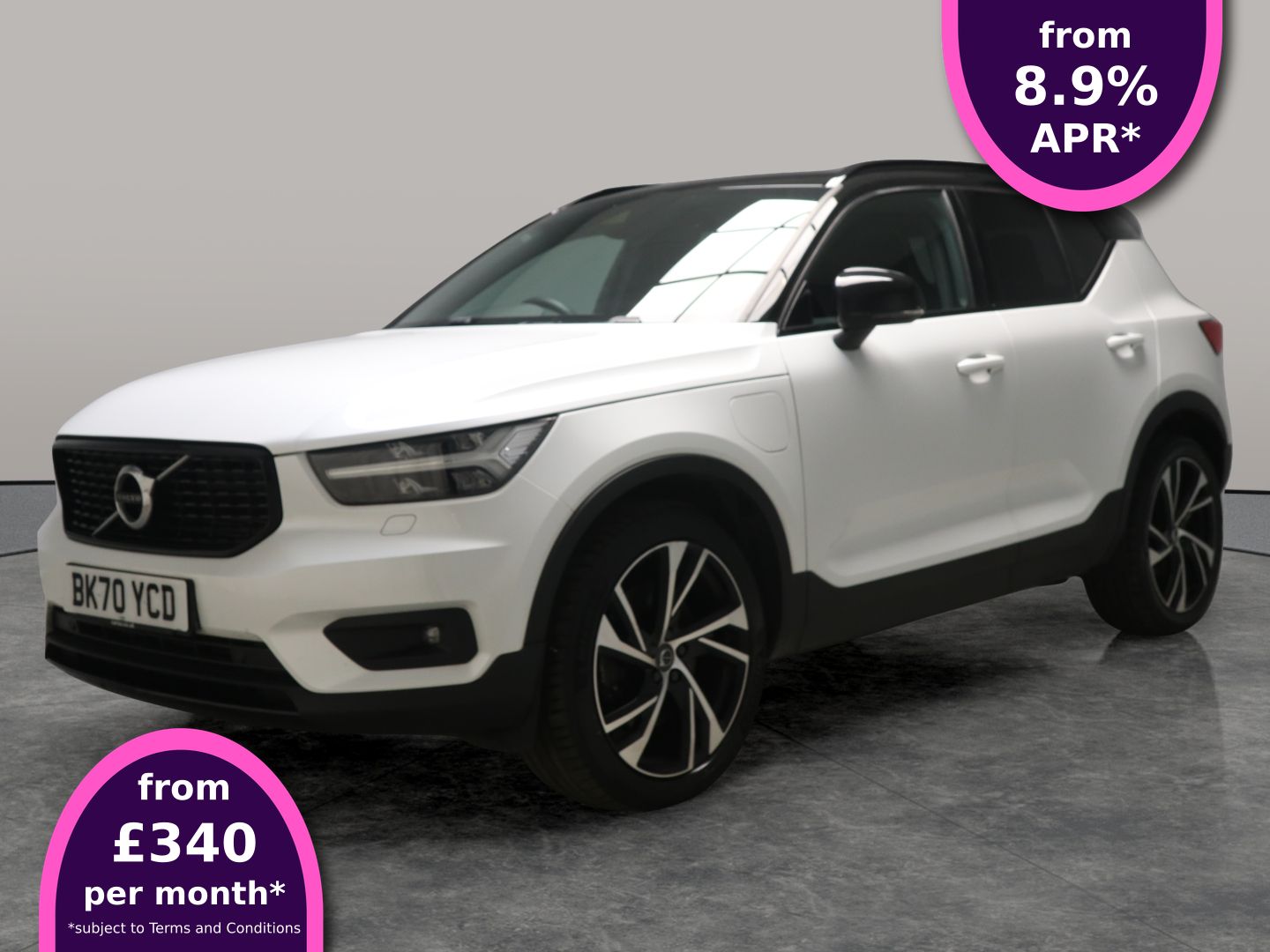 Main listing image - Volvo XC40 Recharge