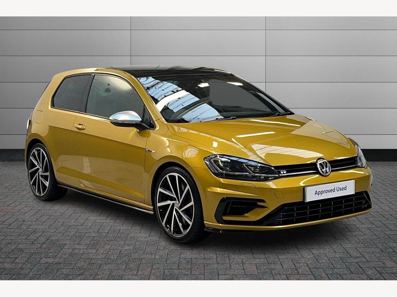 Main listing image - Volkswagen Golf R