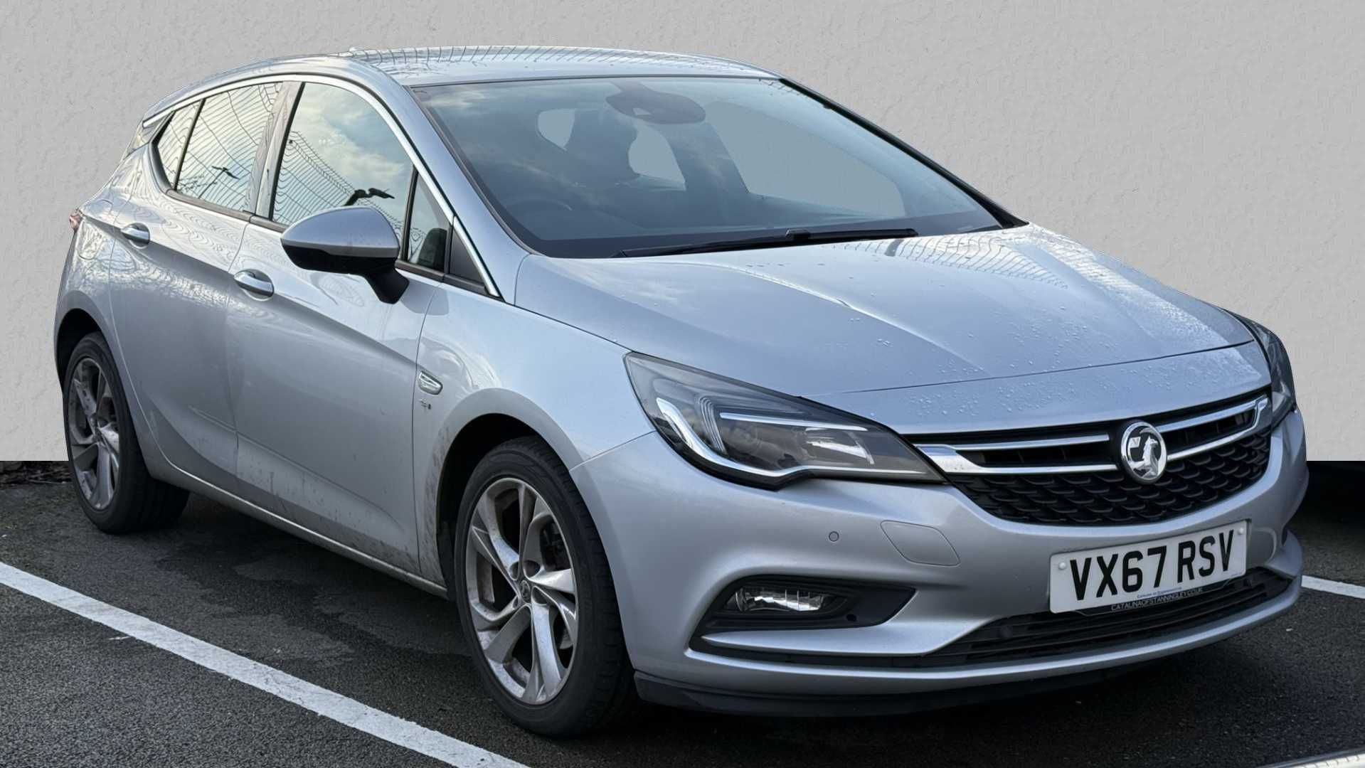 Main listing image - Vauxhall Astra