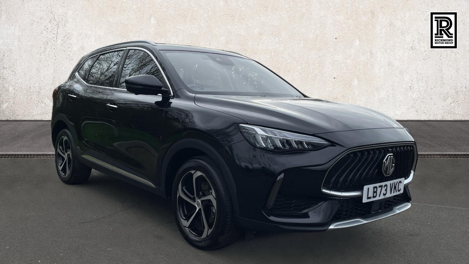 Main listing image - MG HS