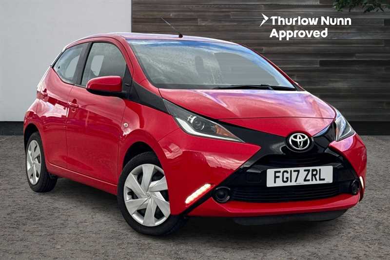 Main listing image - Toyota Aygo