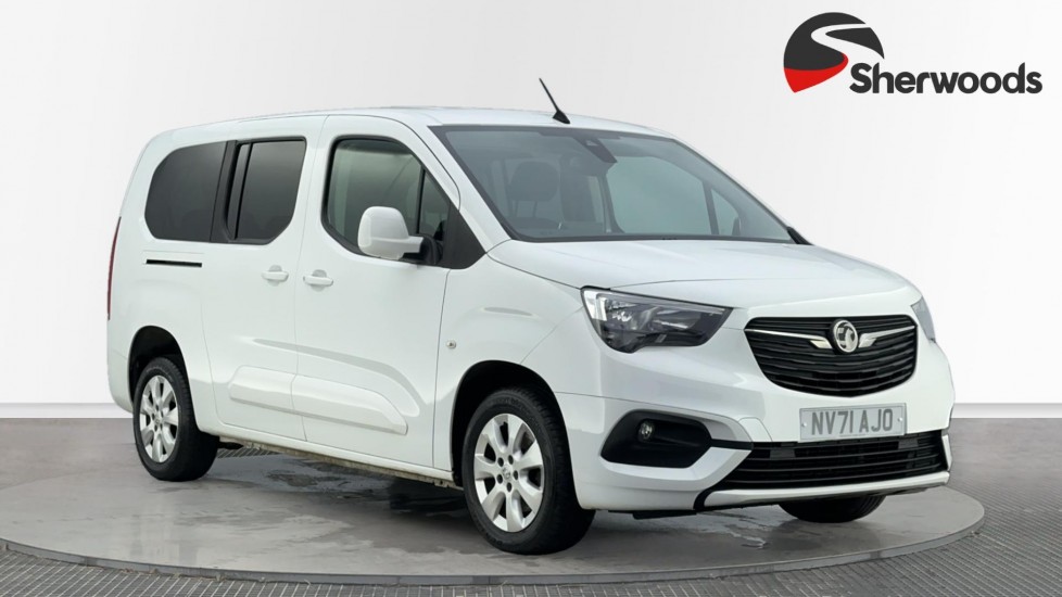 Main listing image - Vauxhall Combo Life