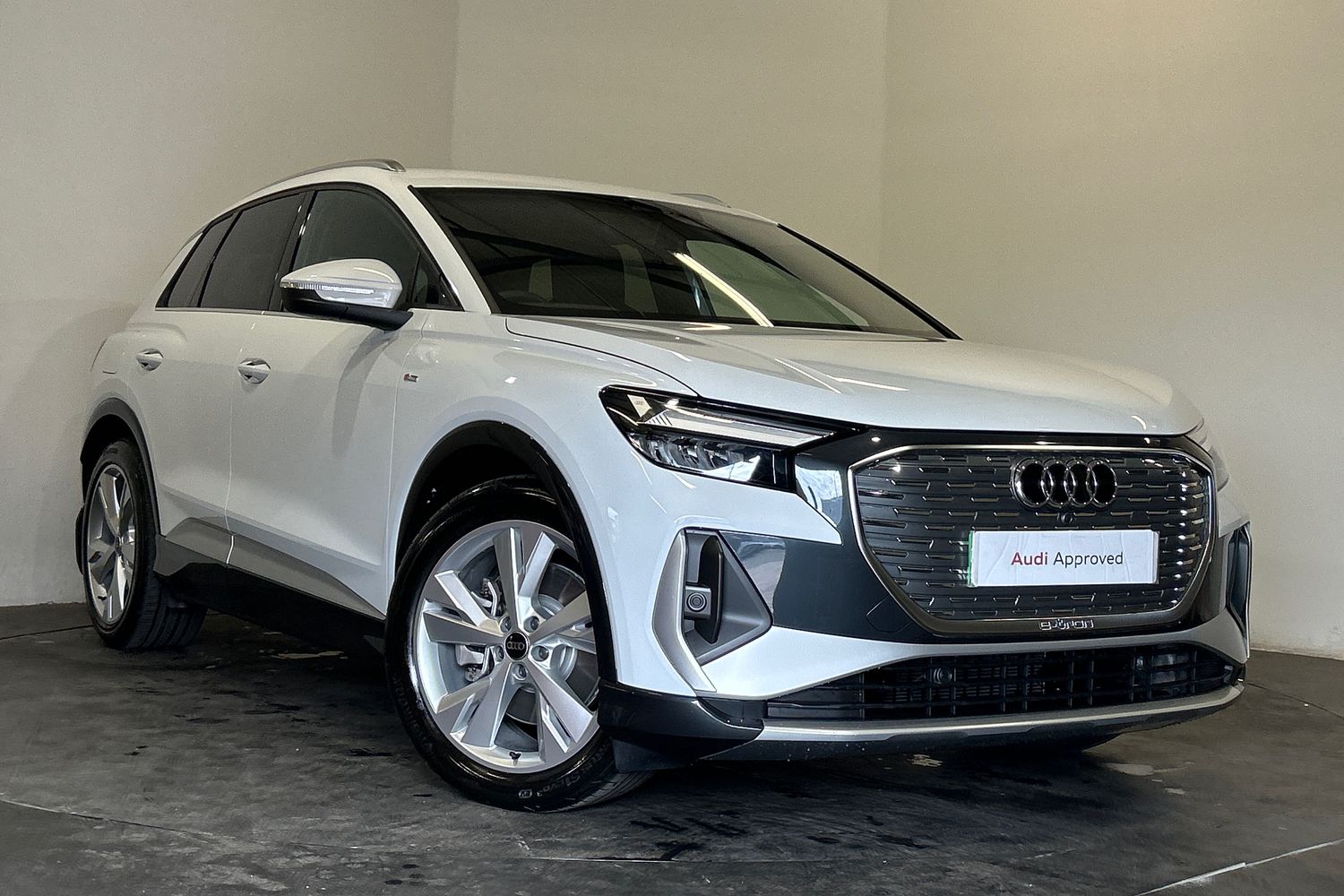 Main listing image - Audi Q4