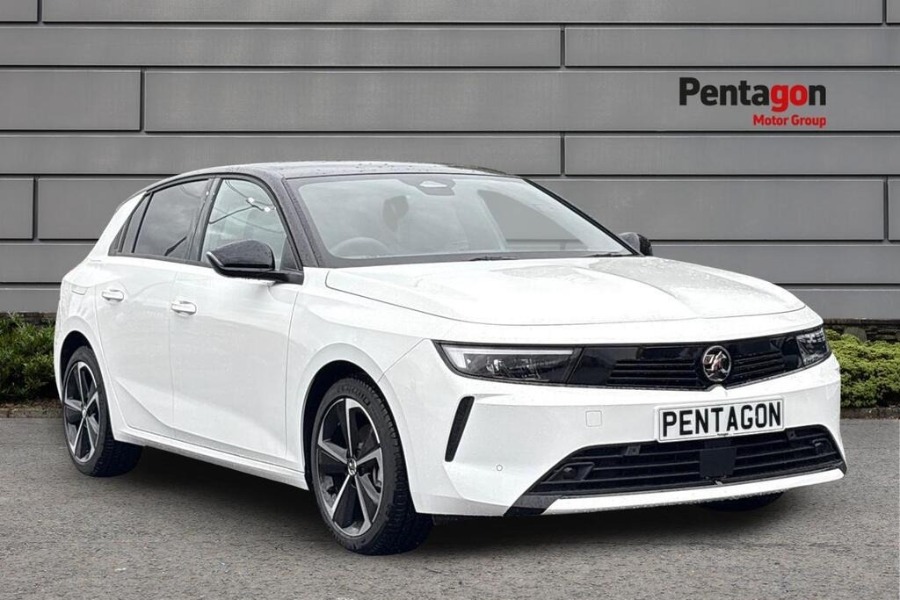 Main listing image - Vauxhall Astra