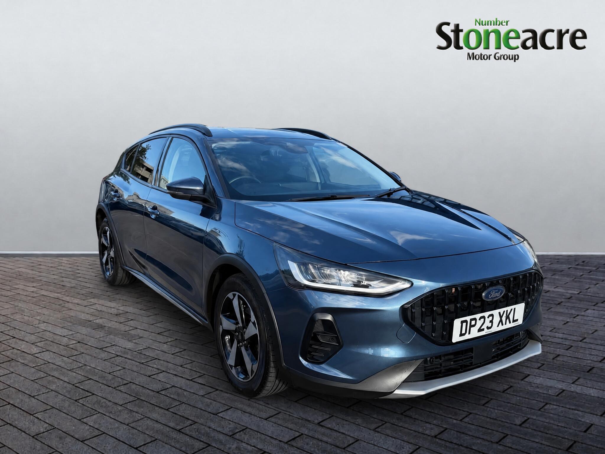 Main listing image - Ford Focus Active