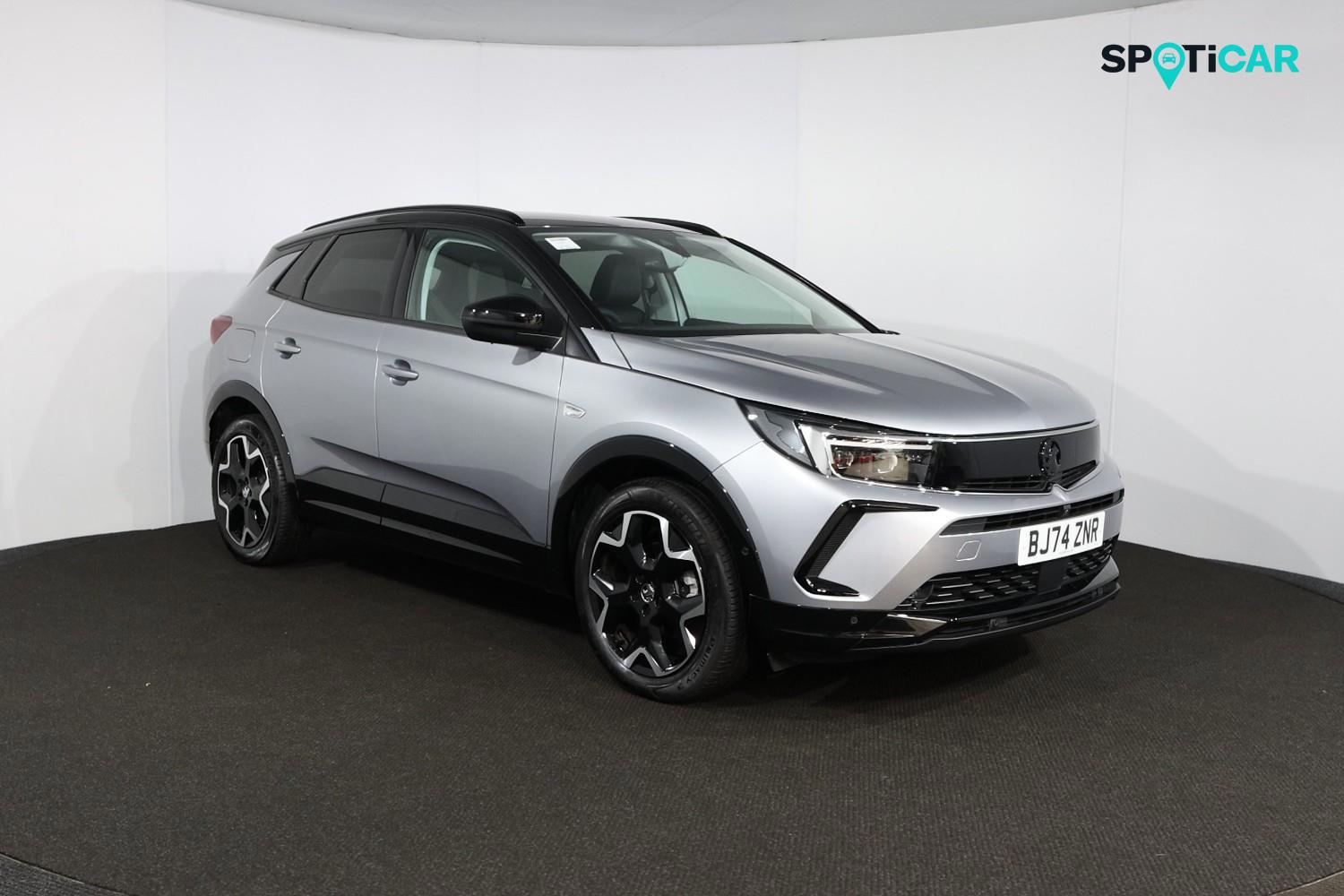 Main listing image - Vauxhall Grandland