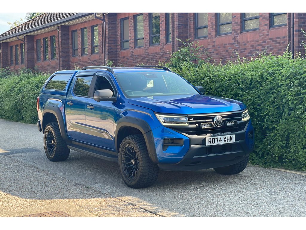 Main listing image - Volkswagen Amarok