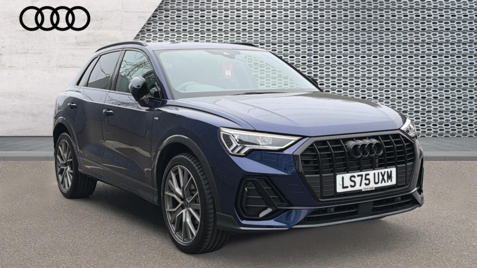 Main listing image - Audi Q3
