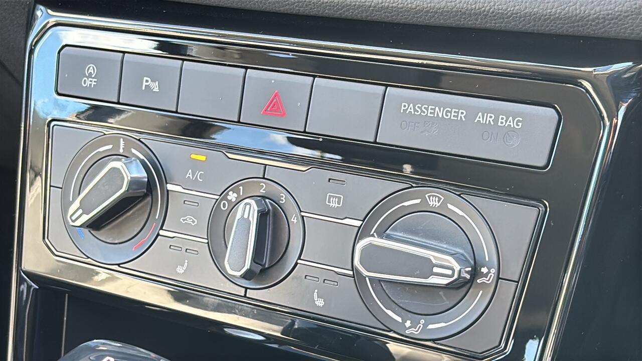 Main listing image - Volkswagen T-Cross