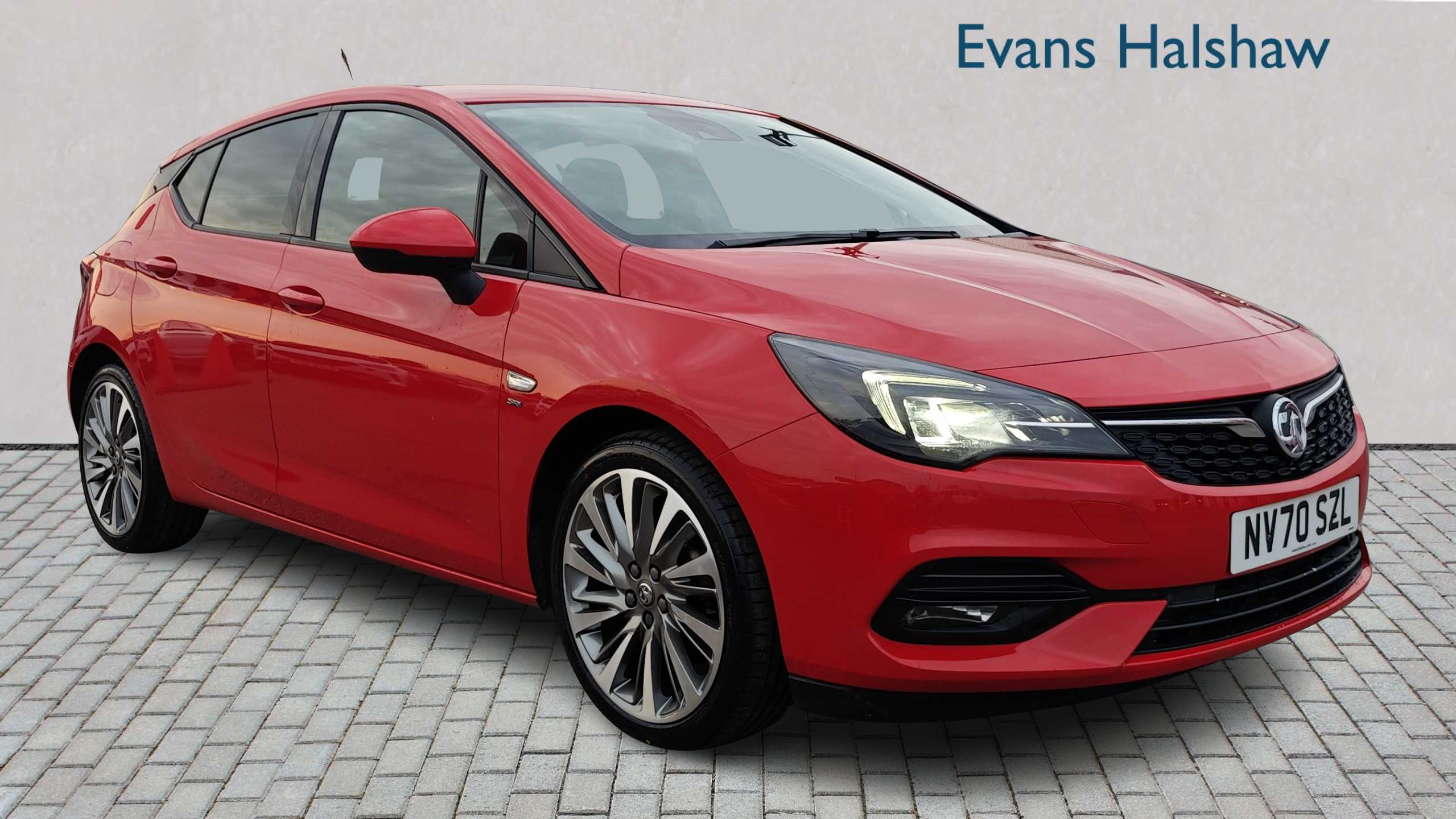 Main listing image - Vauxhall Astra