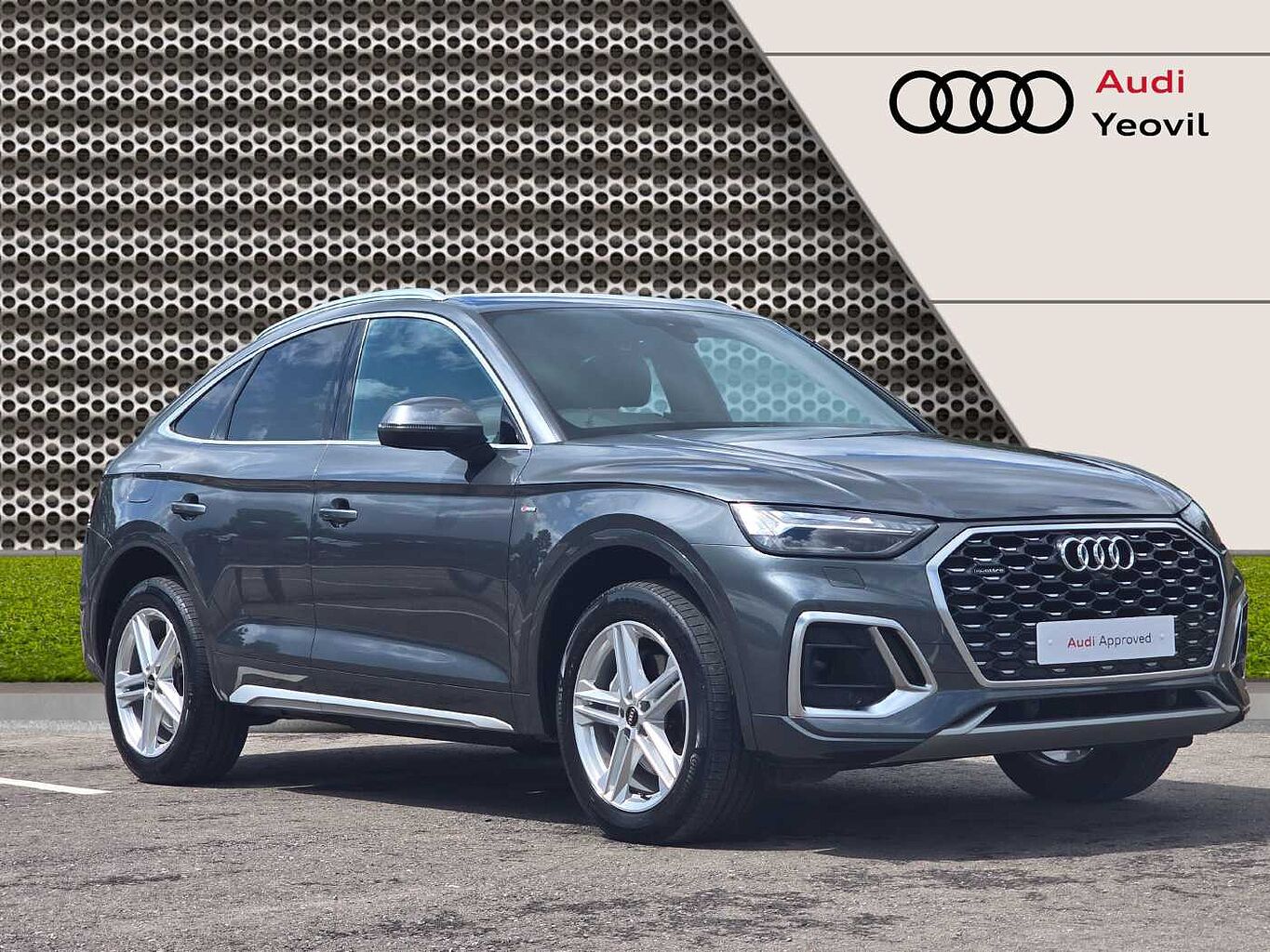 Main listing image - Audi Q5 Sportback