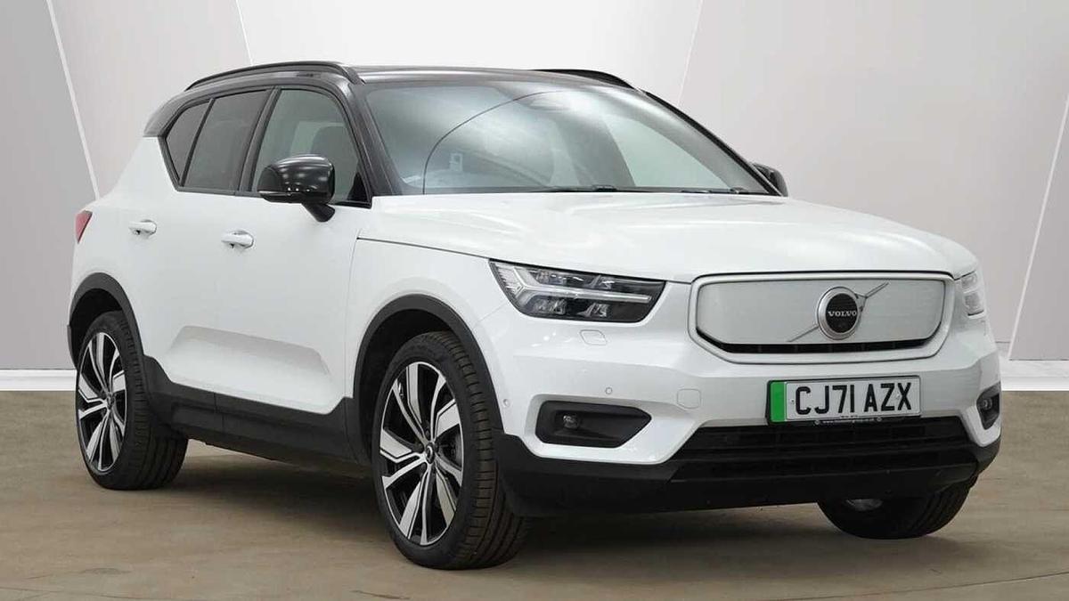 Main listing image - Volvo XC40 Recharge