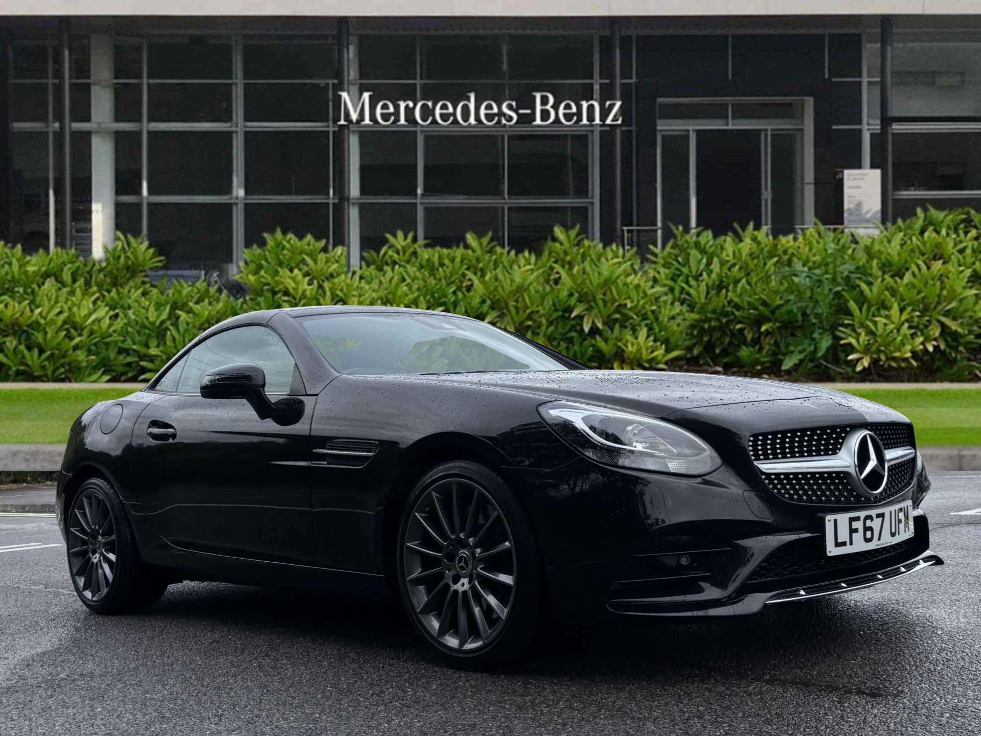 Main listing image - Mercedes-Benz SLC