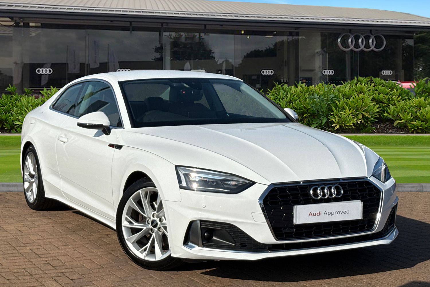 Main listing image - Audi A5