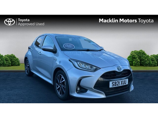 Main listing image - Toyota Yaris