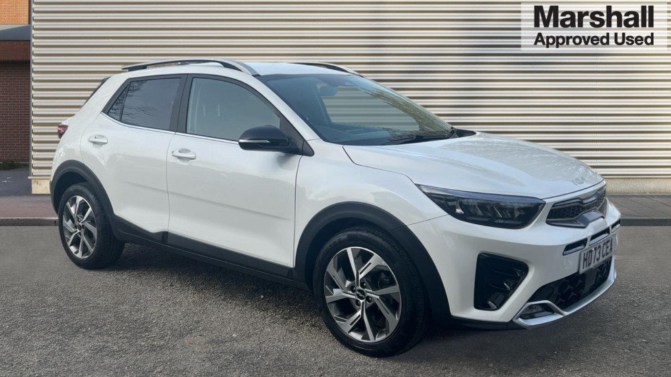 Main listing image - Kia Stonic