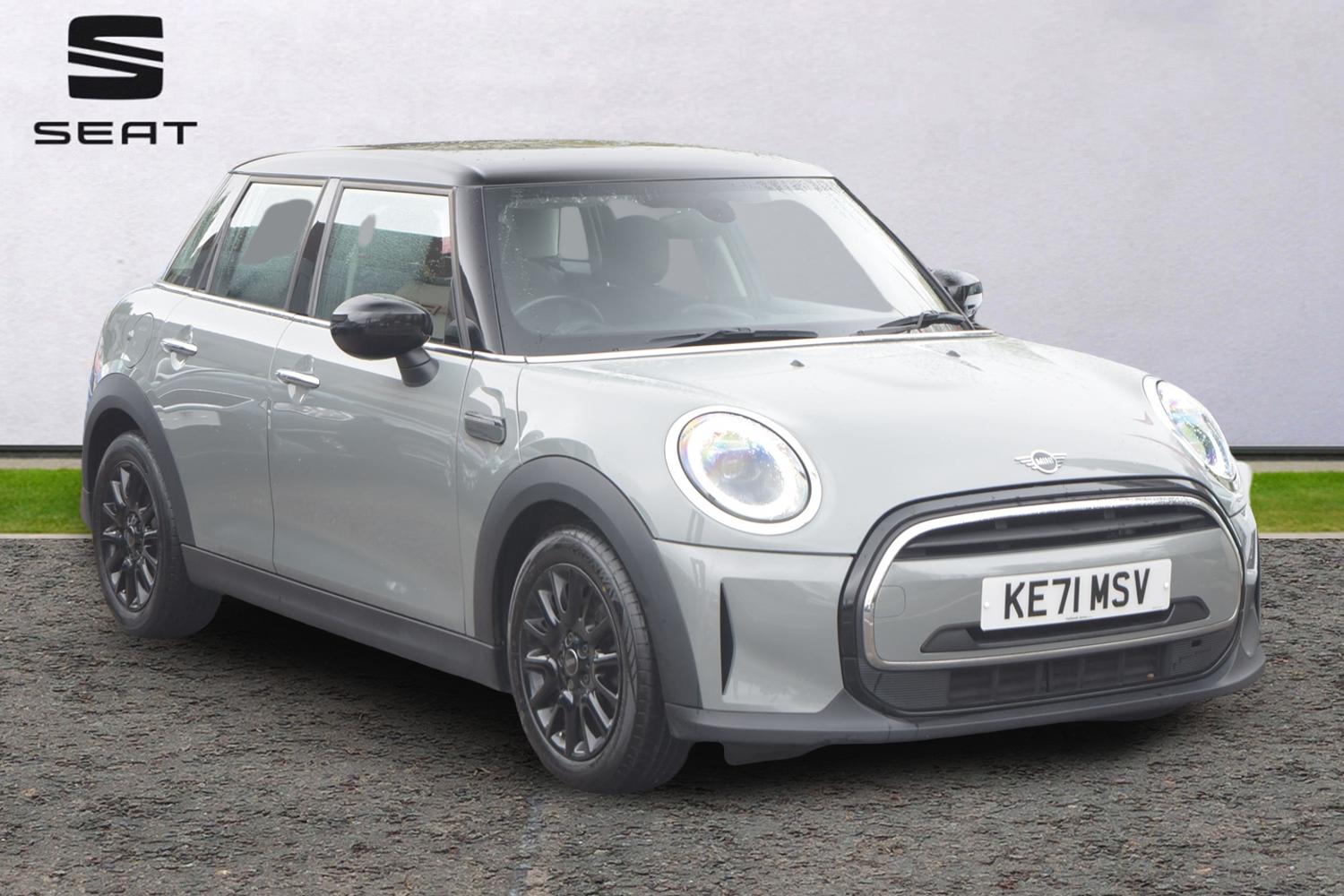 Main listing image - MINI Hatchback 5dr