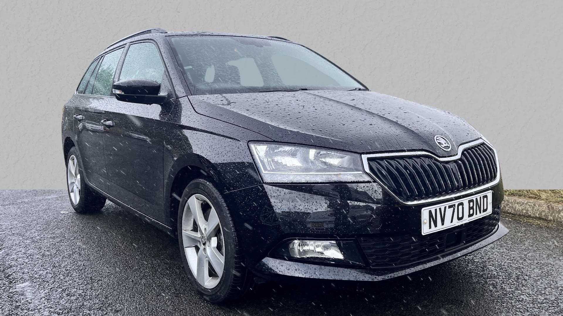 Main listing image - Skoda Fabia Estate