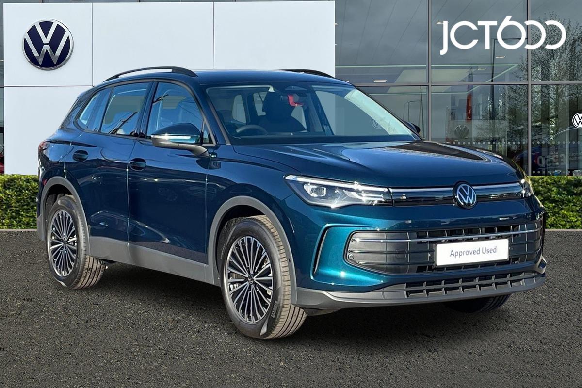 Main listing image - Volkswagen Tiguan