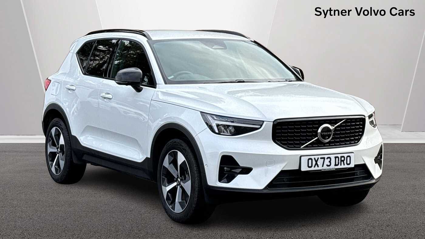 Main listing image - Volvo XC40