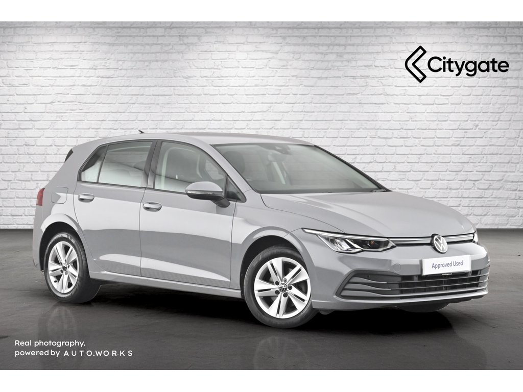 Main listing image - Volkswagen Golf