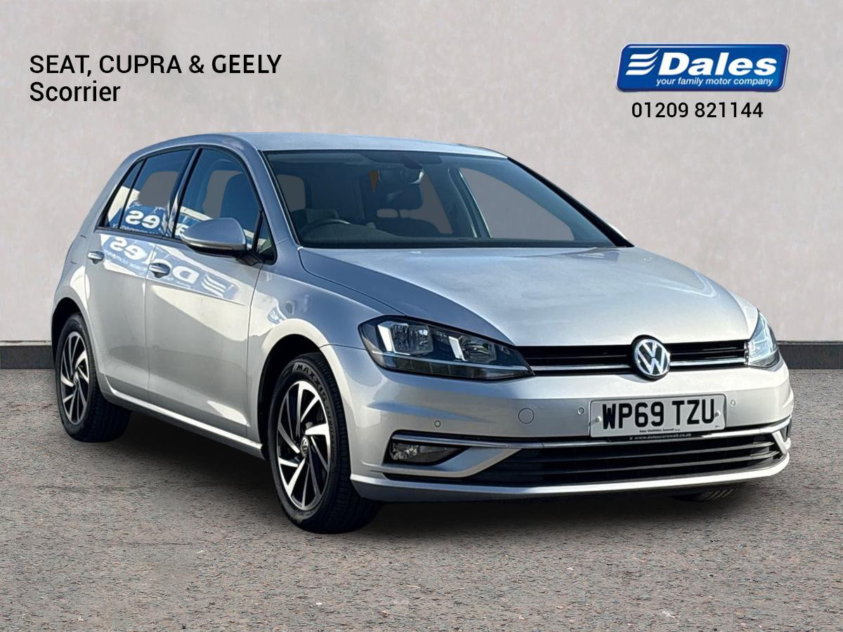Main listing image - Volkswagen Golf