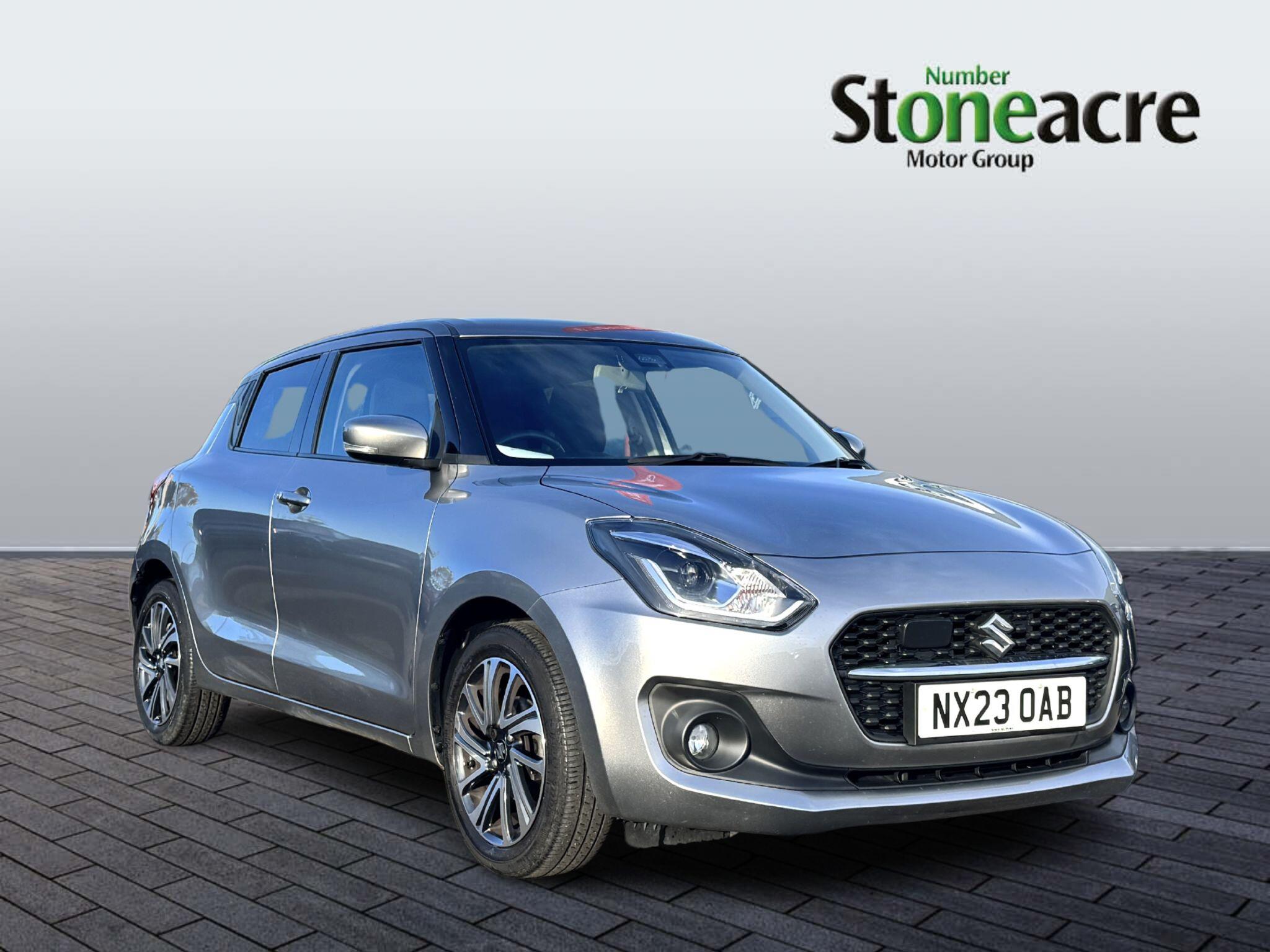 Main listing image - Suzuki Swift