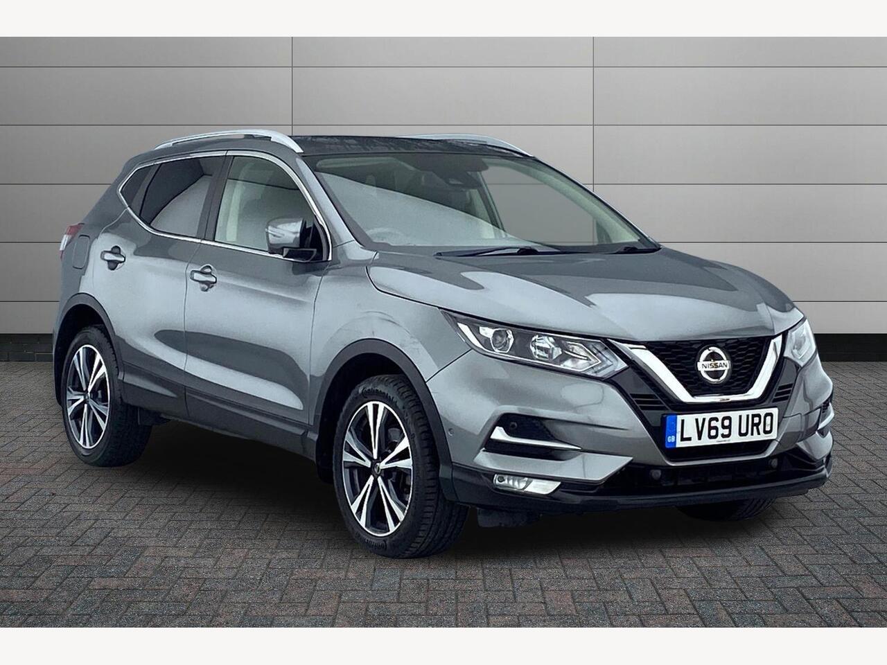 Main listing image - Nissan Qashqai
