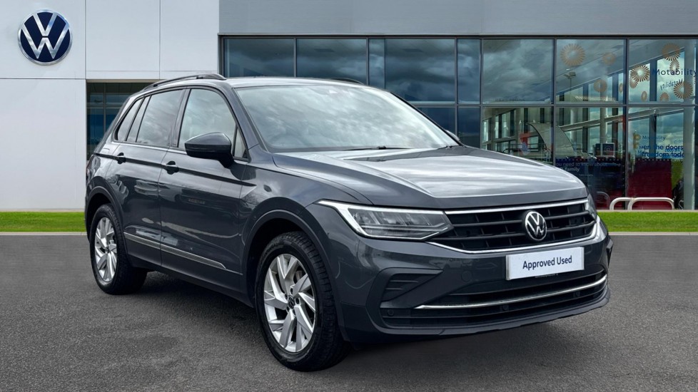 Main listing image - Volkswagen Tiguan