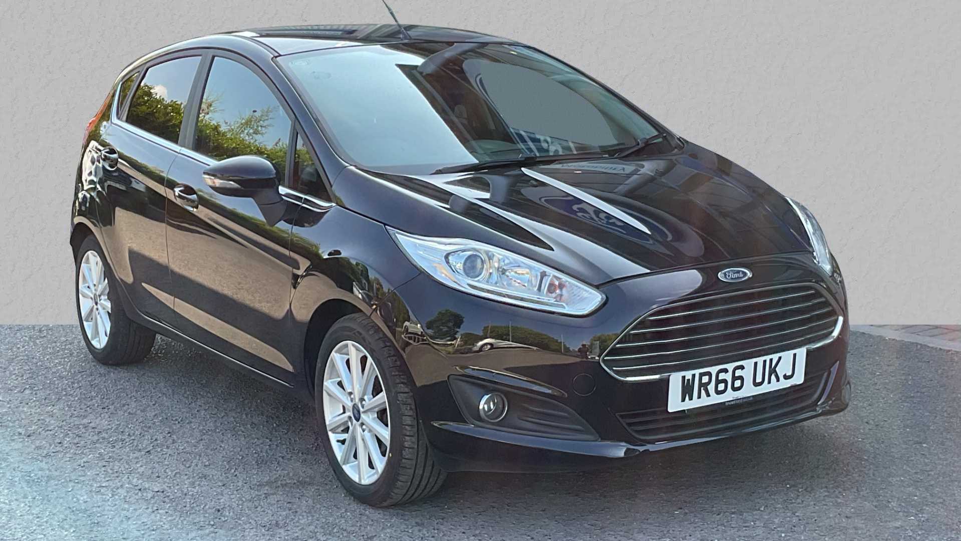 Main listing image - Ford Fiesta