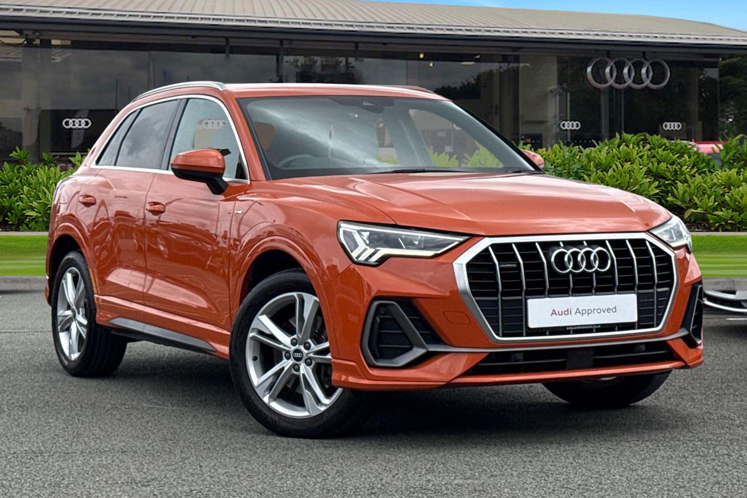 Main listing image - Audi Q3