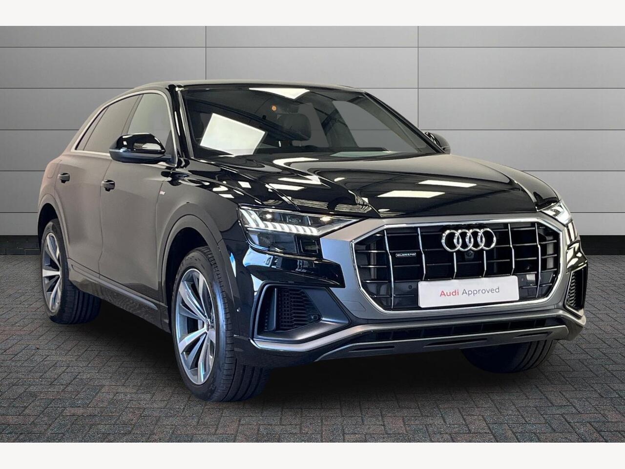 Main listing image - Audi Q8