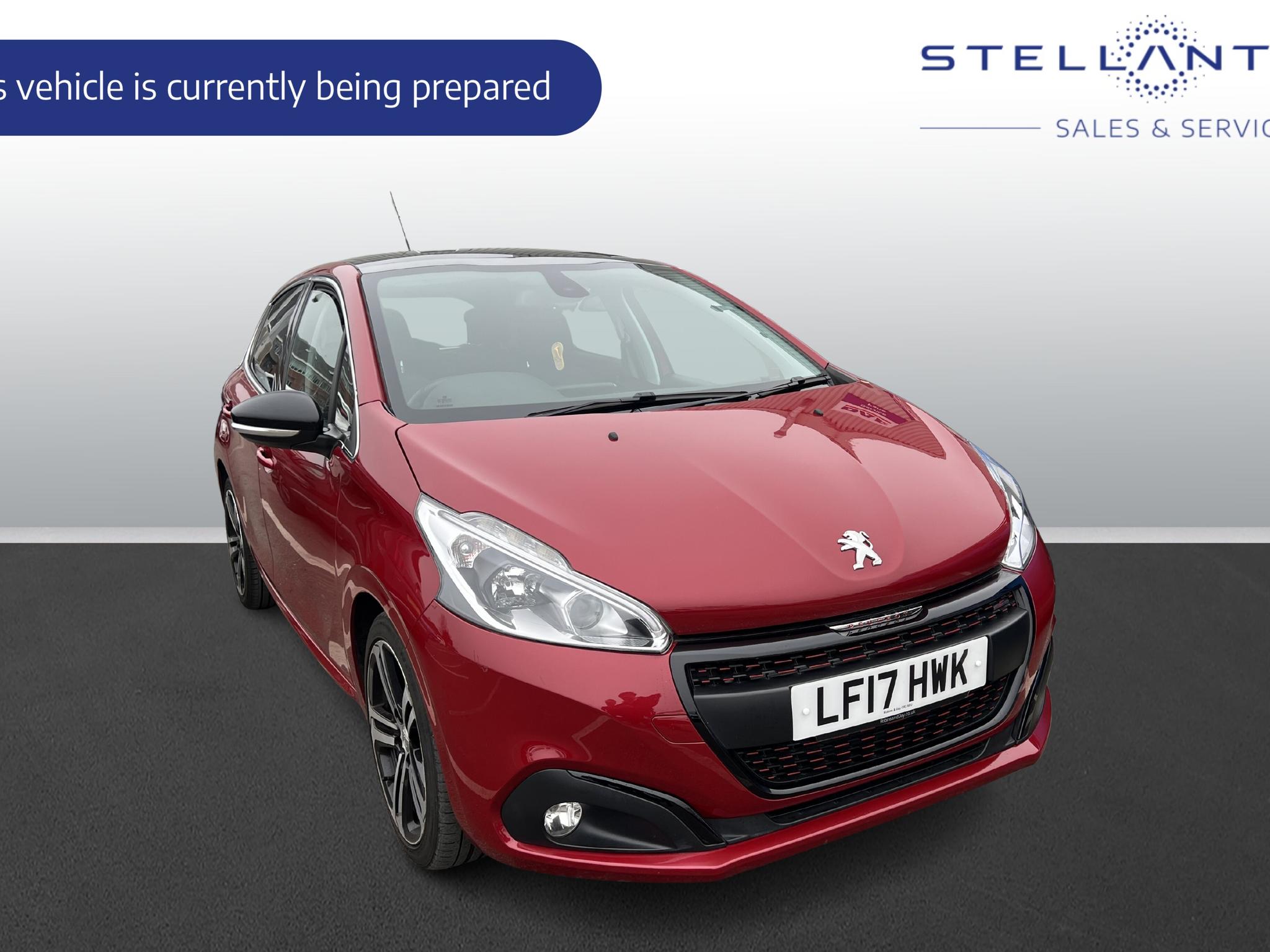 Main listing image - Peugeot 208