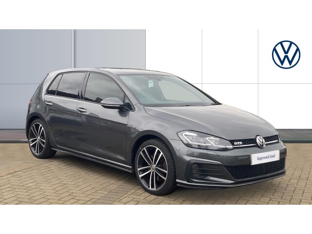 Main listing image - Volkswagen Golf