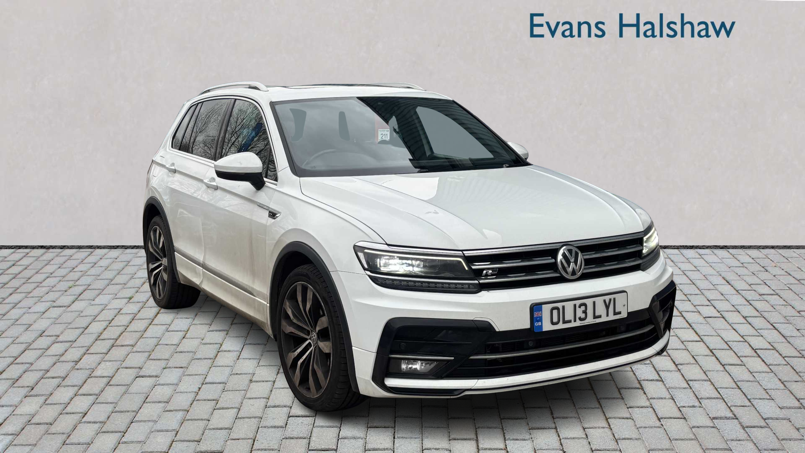 Main listing image - Volkswagen Tiguan