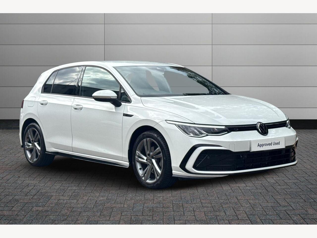 Main listing image - Volkswagen Golf